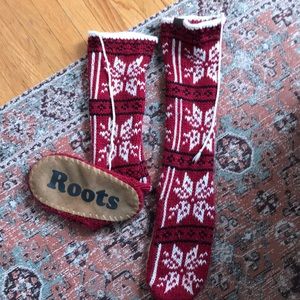 Roots Slippers/Socks